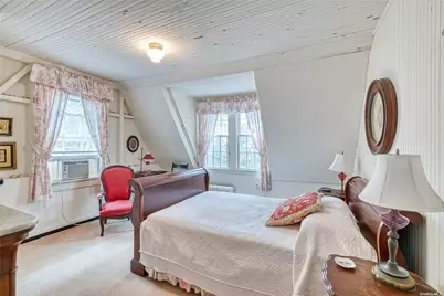 1695 Old Woods Path, Southold, NY 11971 - Photo 19