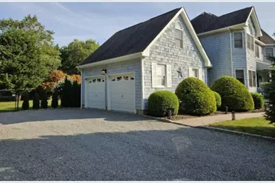 1275 The Esplanade, Southold, NY 11971 - Photo 17
