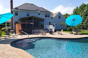 1275 The Esplanade, Southold, NY 11971 - Photo 3