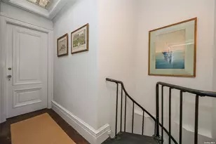 - Wheatley Rd, Old Westbury, NY 11568 - Photo 29