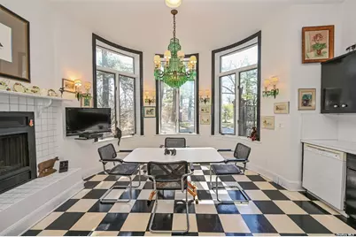 - Wheatley Road, Old Westbury, NY 11568 - Photo 19