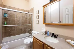 400 Wells Rd, Laurel, NY 11948 - Photo 11