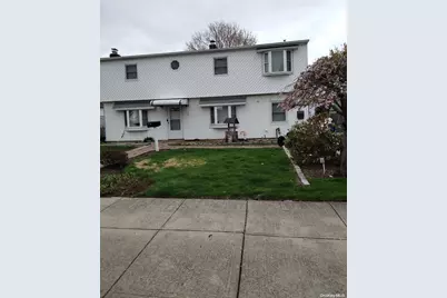 32 Cliff Lane, Levittown, NY 11756 - Photo 1