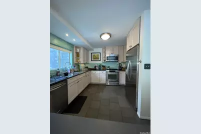 275 Wilmot Road, Ocean Beach, NY 11770 - Photo 5
