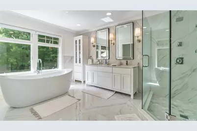 4 Scrimshaw Drive, Southampton, NY 11968 - Photo 17