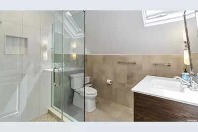 4 Scrimshaw Drive, Southampton, NY 11968 - Photo 21