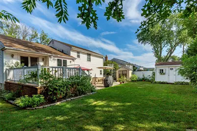 29 Roberta Lane, Syosset, NY 11791 - Photo 27