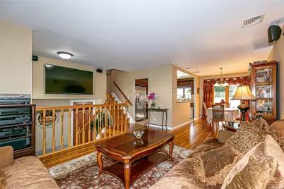 29 Roberta Lane, Syosset, NY 11791 - Photo 7