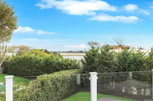 25 Exchange, Westhampton Beach, NY 11978 - Photo 31