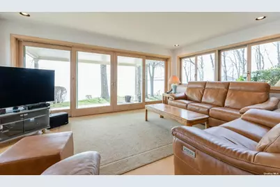 [Address not provided], East Marion, NY 11939 - Photo 9