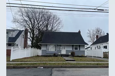 200 Raff Avenue, Elmont, NY 11003 - Photo 1