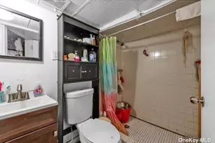 85-38 Homelawn St, Jamaica, NY 11432 - Photo 17