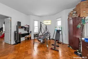 85-38 Homelawn St, Jamaica, NY 11432 - Photo 13