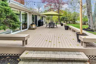 8 Coolidge Ln, East Quogue, NY 11942 - Photo 5