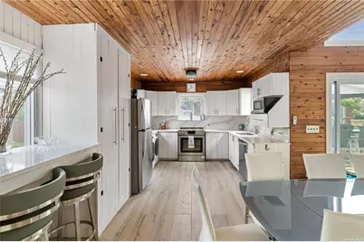337 Dehnhoff, Ocean Beach, NY 11770 - Photo 5