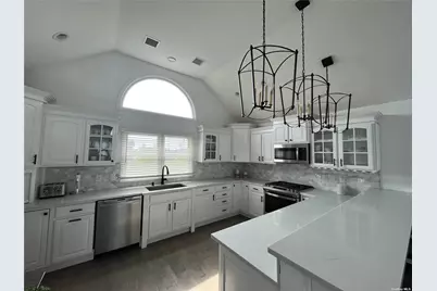 24 Bungalow Walk, Ocean Beach, NY 11770 - Photo 5