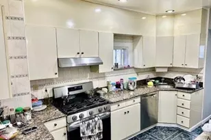 104-59 111th St, Richmond Hill, NY 11419 - Photo 9