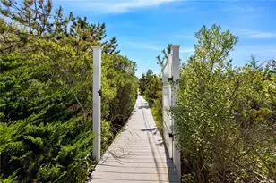 157 Dune Rd, Quogue, NY 11959 - Photo 23