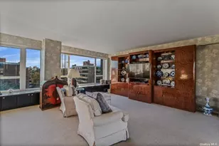 166-25 Powells Cove Blvd, Whitestone, NY 11357 - Photo 17