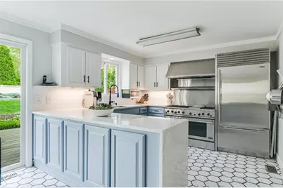 355 Windjammer Drive, Southold, NY 11971 - Photo 5