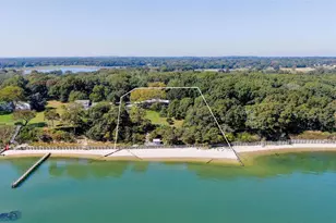 189 Old Harbor Rd, New Suffolk, NY 11956 - Photo 13