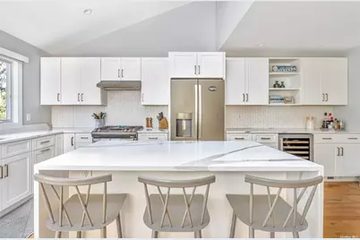 155 Bridge Street, Greenport, NY 11944 - Photo 7