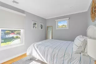 155 Bridge St, Greenport, NY 11944 - Photo 15