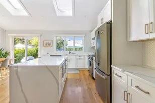 155 Bridge St, Greenport, NY 11944 - Photo 9