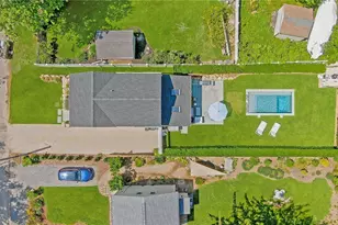 155 Bridge St, Greenport, NY 11944 - Photo 25