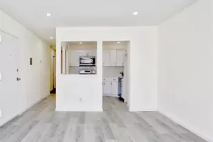 1366 E 92nd St, Brooklyn, NY 11236 - Photo 9