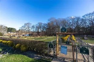 298 Artist Lake Dr, Middle Island, NY 11953 - Photo 13