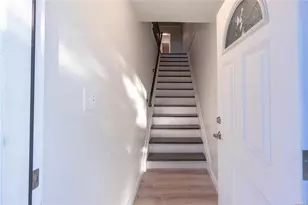 298 Artist Lake Dr, Middle Island, NY 11953 - Photo 11