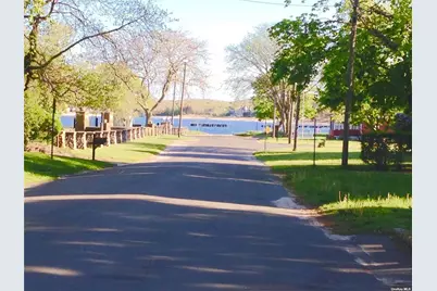 [Address not provided], Southold, NY 11971 - Photo 11