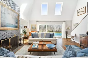 686 Hill St, Southampton, NY 11968 - Photo 3