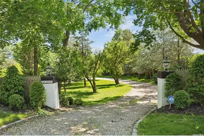 686 Hill Street, Southampton, NY 11968 - Photo 19