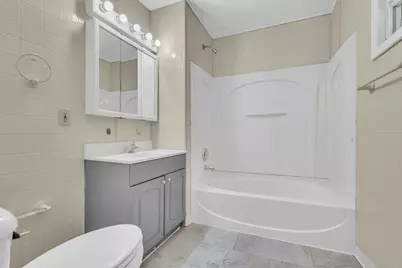 10 Bay Woods Drive, Hampton Bays, NY 11946 - Photo 13