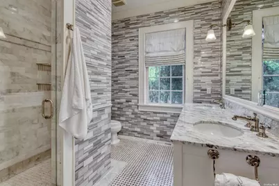 115 Toylsome Lane, Southampton, NY 11968 - Photo 7