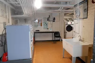 131-11 Kew Gardens Rd, Kew Gardens, NY 11418 - Photo 33