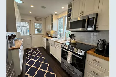 1100 Pine Avenue, Southold, NY 11971 - Photo 3