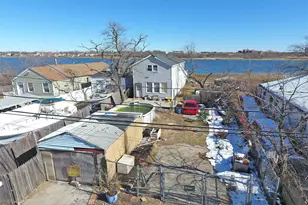 5-38 Beach 43rd St, Far Rockaway, NY 11691 - Photo 3