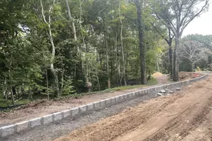 47 Laurel Ln, Locust Valley, NY 11560 - Photo 25