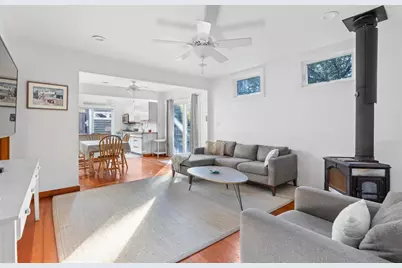 38 Homesite Avenue #Spruce, Seaview, NY 11770 - Photo 3