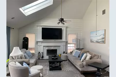 22 Drew Drive, Eastport, NY 11941 - Photo 3