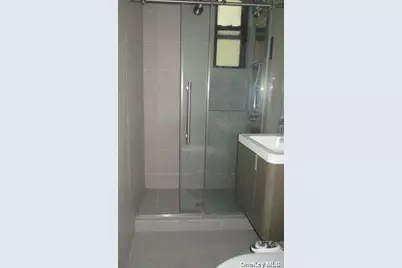 21-47 33 St #1B, Astoria, NY 11105 - Photo 15