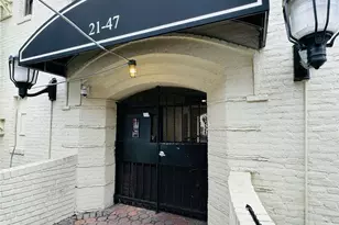 21-47 33 St, Astoria, NY 11105 - Photo 5