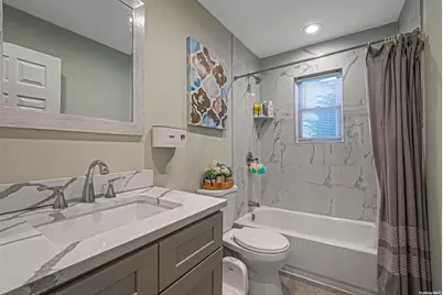 19 Wards Lane, Bellport, NY 11713 - Photo 15