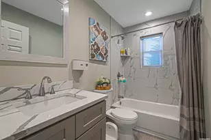 19 Wards Ln, Bellport, NY 11713 - Photo 15