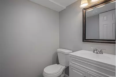 19 Wards Lane, Bellport, NY 11713 - Photo 17