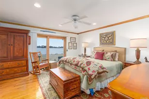 28 Koral Dr, Southampton, NY 11968 - Photo 17