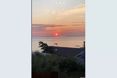 50 Clipper Roadway, Corneille Estates, NY 11770 - Photo 17